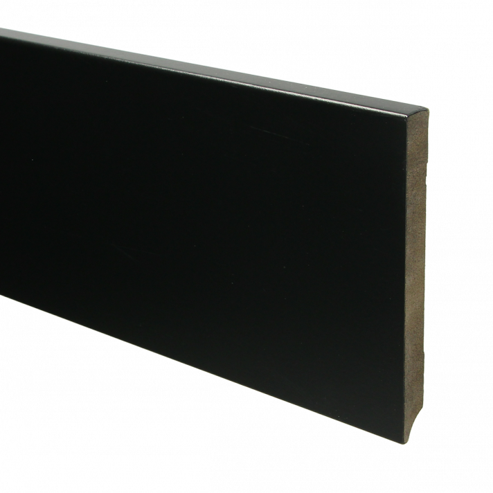 MDF Moderne plint 150x15 voorgelakt RAL 9005 | 2.4 meter