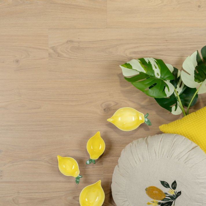 Douwes Dekker Ambitieus riante plak pvc - crème brûlée